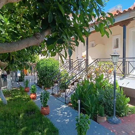 Kakovatos Guest Rooms Exterior photo