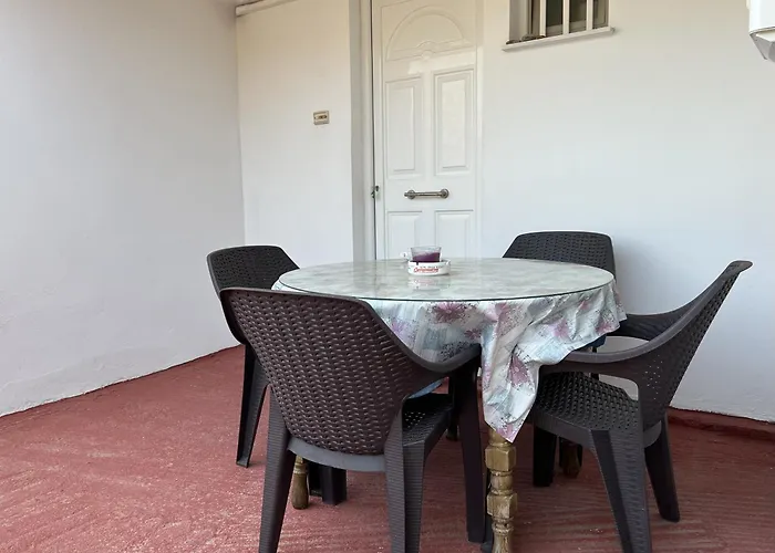 Kakovatos Guest Rooms